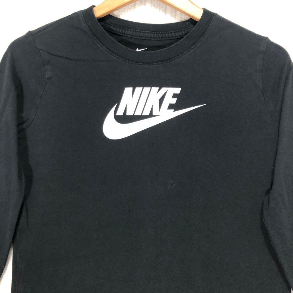 Nike Long Sleeve T Shirt Black White Swoosh Logo Tee Youth‎ XL The Nike Tee